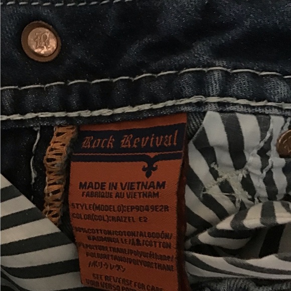 Rock Revival Jeans - Picture 5 of 7